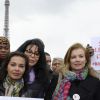 Saïda Jawad, Yamina Benguigui et Valérie Trierweiler à Paris le 13 mai.