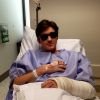 Drake Bell a annoncé la triste nouvelle à ses fans le 4 janvier dernier : il ne pourra plus jouer de guitare à cause de son poignet cassé au mois de novembre dernier. De quoi remettre en doute la suite de la carrière du jeune chanteur.