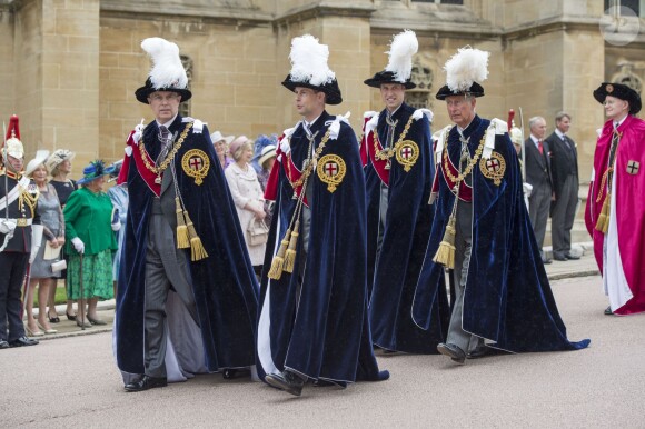 Le prince Andrew, le prince Edward, le prince William et le prince Charles  lors des cérémonies de l'ordre de la jarretière le 16 juin 2014