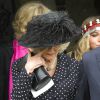 Camilla Parker Bowles était inconsolable aux obsèques de son frère Mark Shand, à Stourpaine dans le Dorset, le 1er mai 2014