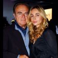  Guy b&eacute;art et sa fille Emmanuelle lors de la soir&eacute;e d'inauguration du Sony Dream World au Palais des Congr&egrave;s le 4 septembre 2003 