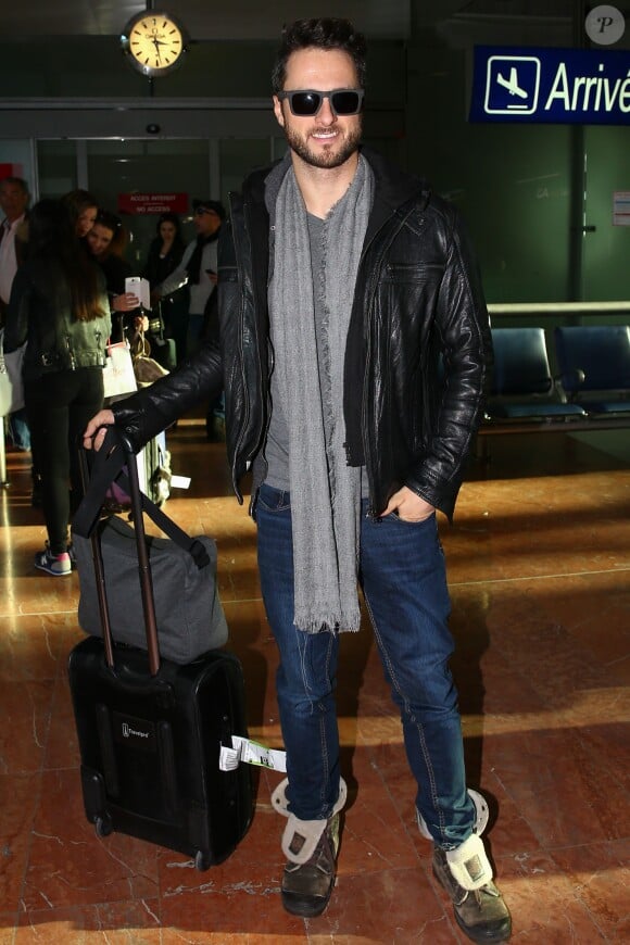 Christian Millette arrive à l'aéroport de Nice avant une représentation dans le cadre de la tournée Danse avec les stars, le 6 janvier 2015.