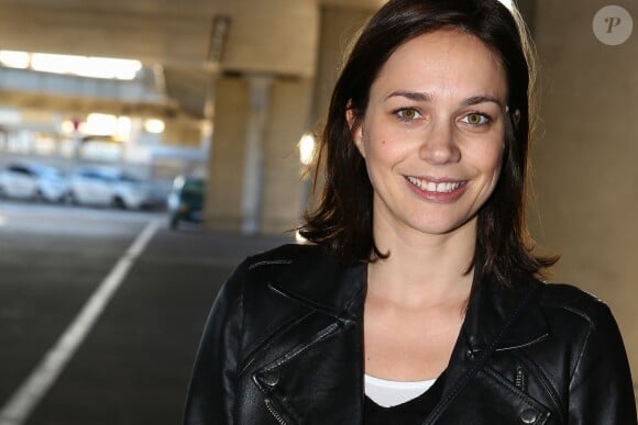 Nathalie Péchalat arrive à l'aéroport de Nice avant une représentation dans le cadre de la tournée Danse avec les stars, le 6 janvier 2015.