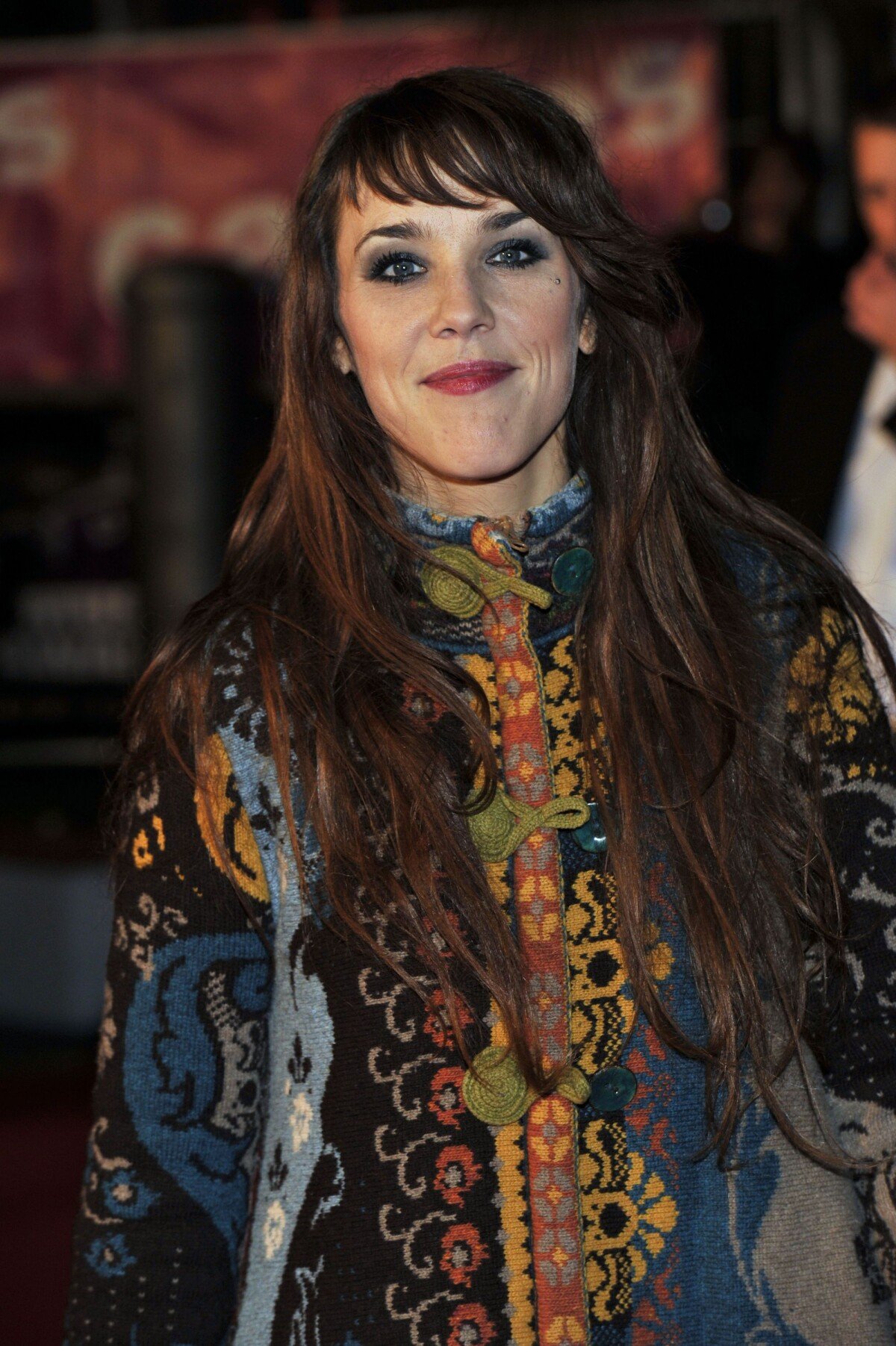 Vidéo : Zaz lors de la 15eme édition des NRJ Music Awards au Palais des ...