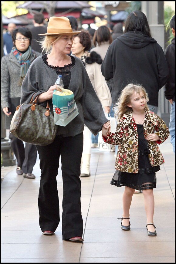 Patricia Arquette et sa fille Harlow à Los Angeles le 8 février 2009