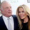 James Caan et Linda Stokes à New York, le 28 avril 2014.