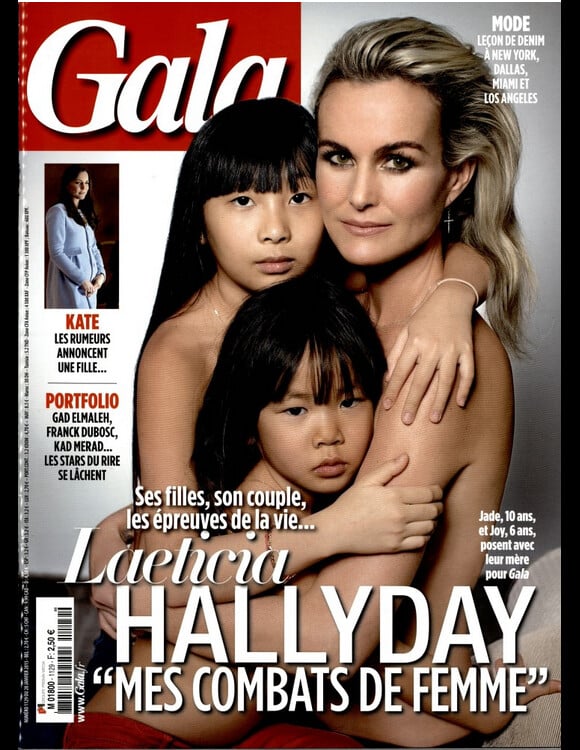Laeticia Hallyday pose avec ses filles Jade et Joy en couverture de Gala, en kiosques le 28 janvier 2015