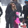 Mariah Carey en vacances avec ses enfants Monroe et Moroccan à Aspen, le 30 décembre 2014.  