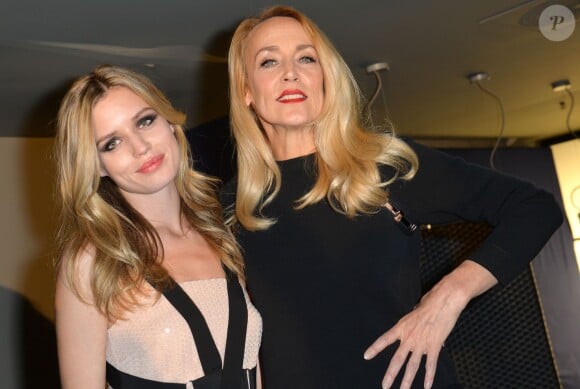 Georgia May Jagger et sa mère Jerry Hall - Cocktail lors de la présentation de la nouvelle étoile de la galaxie "Angel" de Thierry Mugler avec sa nouvelle égérie Georgia May Jagger à la Coupole du Printemps Haussmann à Paris, le 30 janvier 2015.