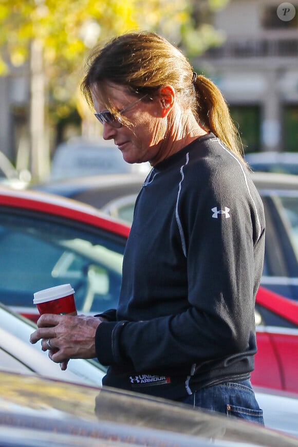 Bruce Jenner à Calabasas, Los Angeles, le 7 novembre 2014
