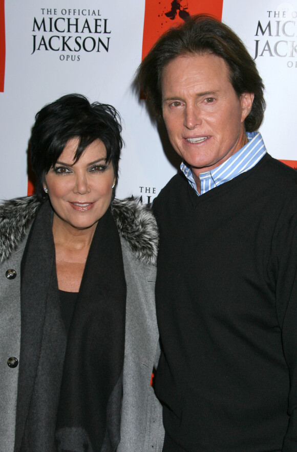 Kris et Bruce Jenner lors de la soirée Michael Jackson Opus au Luxe Hotel de Los Angeles, le 8 décembre 2009