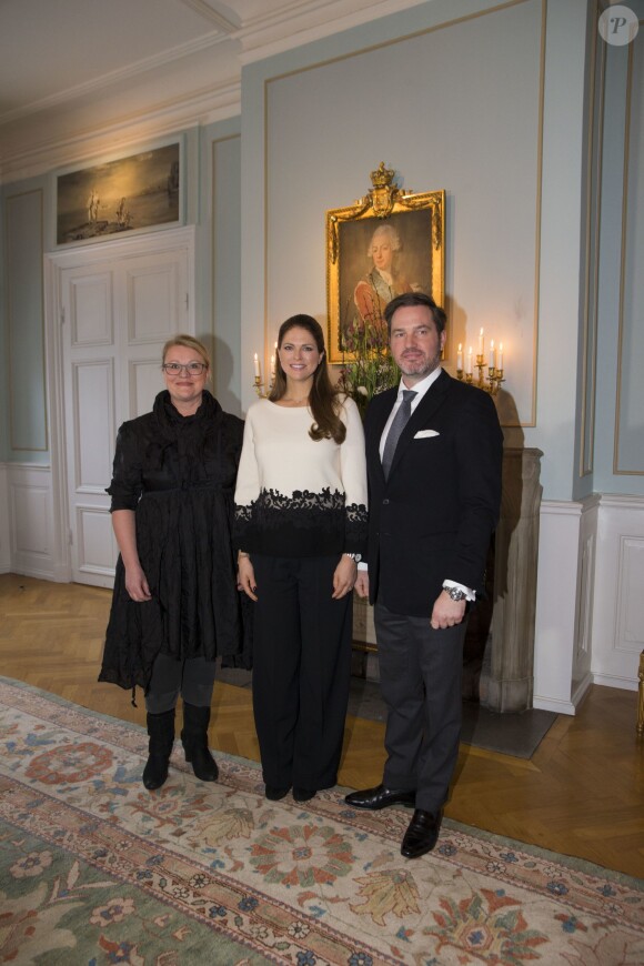 La princesse Madeleine de Suède, enceinte de cinq mois de son deuxième enfant, et son mari Christopher O'Neill étaient reçus le 2 février 2015 à déjeuner au château de Gävle.