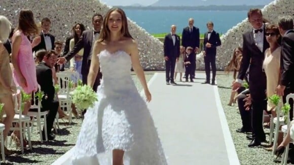 Natalie Portman : La jolie Miss Dior rejoue son mariage et s'évade