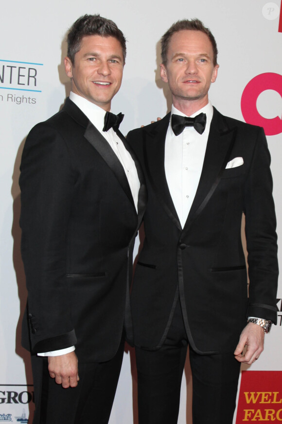 David Burtka et Neil Patrick Harris à la soirée de gala caritative contre le sida à New York, le 28 octobre 2014 