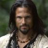 Ricardo Medina Jr campait le méchant Dekker dans Power Rangers Samurai