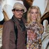 Johnny Depp et Amber Heard lors de l'avant-première du film Rhum Express à Paris le 8 novembre 2011