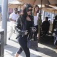 Kim Kardashian et son amie Brittny Gastineau à Beverly Hills, le 4 février 2015.