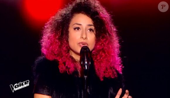 Dalia dans The Voice 4, sur TF1, le samedi 7 février 2015