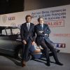 Simon Baker et Nonce Paolini est invité dans les locaux de TF1 pour remettre à Nonce Paolini la Citroen DS de son personnage dans la série Mentalist, le vendredi 6 février 2015.