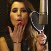 L'animatrice Karine Ferri - Le 8 mars prochain, le collectif "Unisson nos Voix" sortira un single intitulé Les Voix Des Femmes - No Woman, No Cry. De nombreuses personnalités ont donné de la voix sur cette chanson. Février 2015.