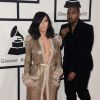 Kanye West et Kim Kardashian (en robe haute couture Jean Paul Gaultier) assistent aux 57e Grammy Awards au Staples Center. Los Angeles, le 8 février 2015.