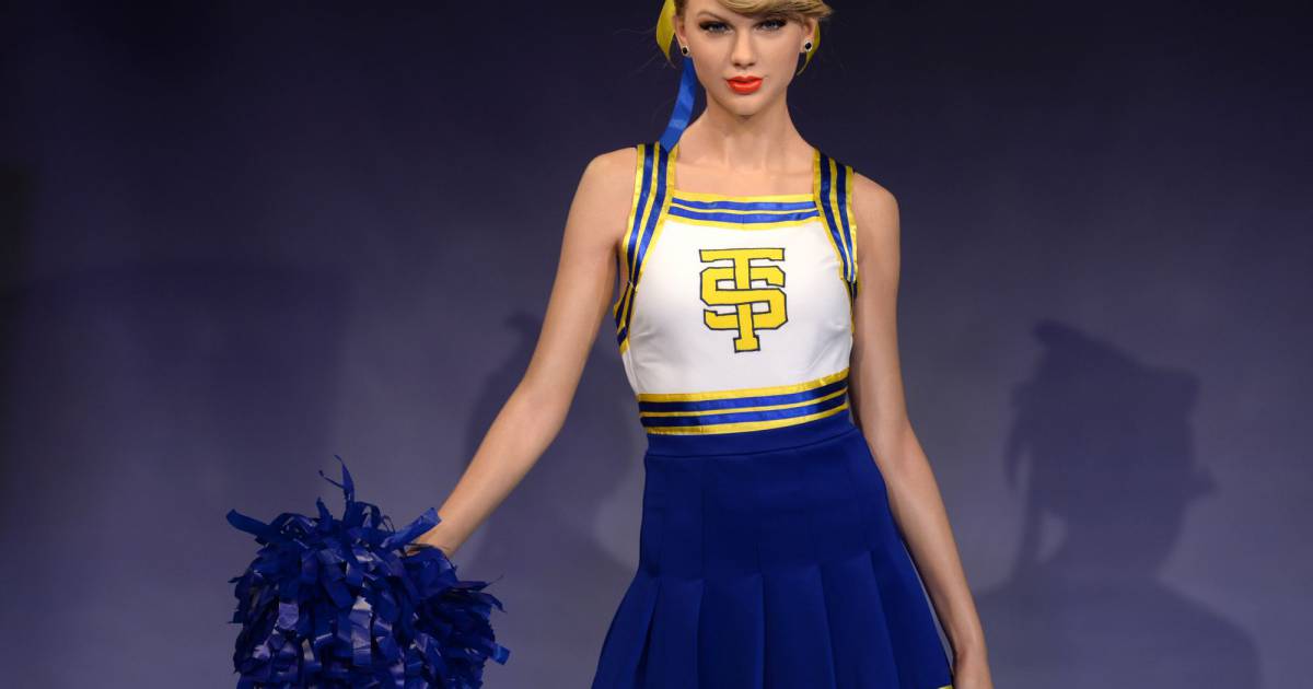 Taylor Swift Pom pom Girl Sexy Elle Se D double Et S duit Toujours taylor-swift-pom-pom-girl-sexy-elle-se-d-double-et-s-duit-toujours