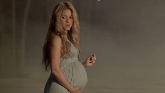 Shakira maman : Enceinte de Sasha, la star montrait son baby bump dans un clip