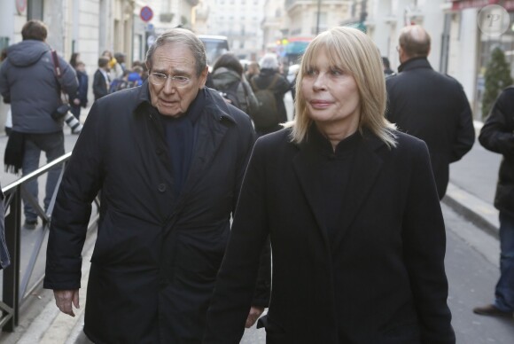 Robert Hossein et sa femme Candice Patou - Hommage à Roger Hanin à la synagogue de la rue Buffault à Paris, le 12 février 2015.