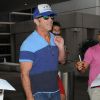 Semi-Exclusive - Mel Gibson arrive à l'aéroport de LAX à Los Angeles, le 3 septembre 2014  