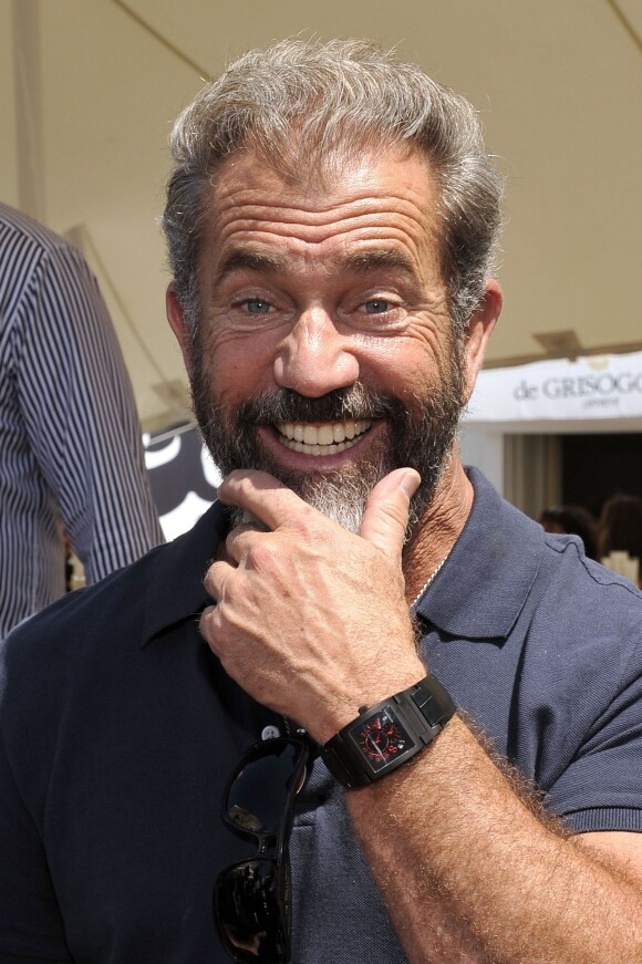 Mel Gibson et les acteurs du film "Expendables 3" assistent au déjeuner du joaillier "de Grisogono" sur la terrasse des Olivier à l'hôtel Martinez à l'occasion du 67ème festival du film à Cannes le 18 mai 2014.  