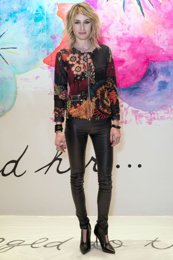 Pauline Lefèvre assiste au défilé Desigual automne-hiver 2015-2016 au Lincoln Center. New York, le 12 février 2015.