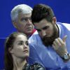 Luka Karabatic et sa compagne Jeny Priez dans les tribunes du tournoi de tennis Open 13 à Marseille, le 19 février 2015.