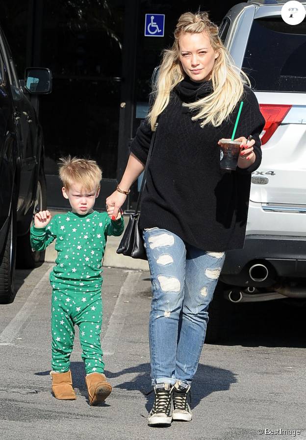 mike comrie hilary duff rencontre