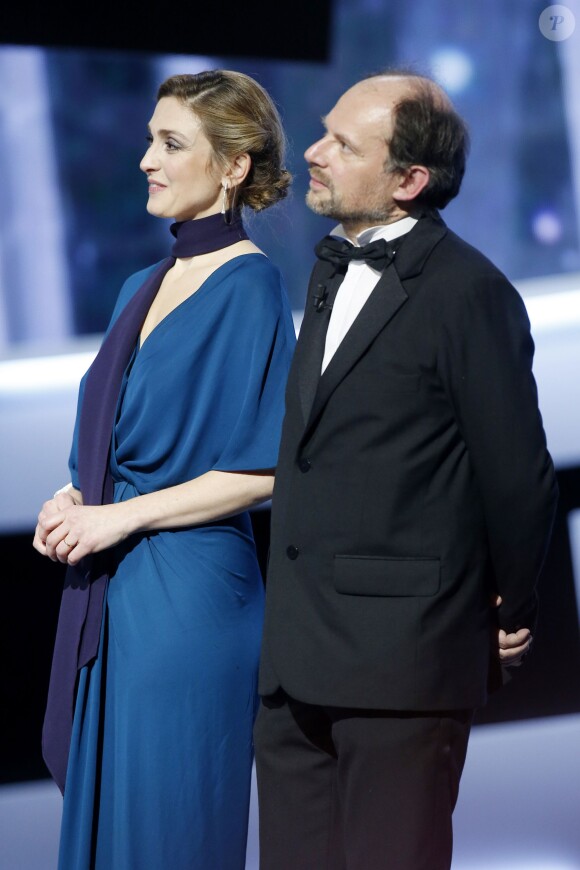 Julie Gayet et Denis Podalydès - 40e cérémonie des César au théâtre du Châtelet à Paris, le 20 février 2015.