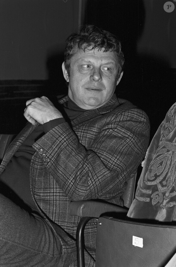 Archives - En France, à Paris, portrait de Gérard CALVI 15/01/1975