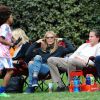 - Heidi Klum est allée voir ses enfants jouer au football à Brentwood, en compagnie de son amoureux Vito Schnabel. Le 21 février 2015
