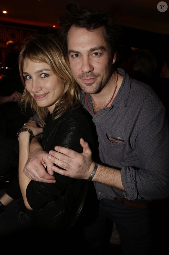 Pauline Lefevre et son mari Julien Ansault - Chantal Ladesou aux platines du restaurant "la Gioia" à Paris le 25 février 2015.