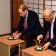  Le prince William lors de la cérémonie du thé avec le gouverneur de Tokyo dans le parc Hama Rikyu, en visite officielle au Japon, le 26 février 2015 