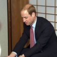  Le prince William lors de la cérémonie du thé avec le gouverneur de Tokyo dans le parc Hama Rikyu, en visite officielle au Japon, le 26 février 2015 