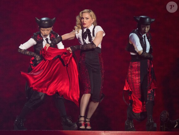 Madonna à l'O2 Arena lors des BRIT Awards 2015 à Londres, le 25 février 2015.