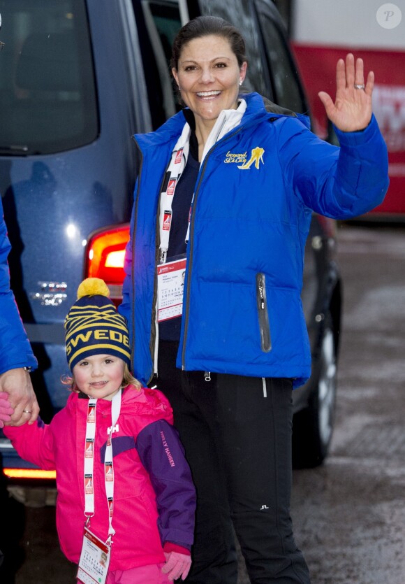 Princesse Victoria de Suède et princesse Estelle - La famille royale suédoise et la famille royale norvégienne assistent aux championnats du monde de ski nordique à Falun en Suède, le 27 février 2015.