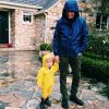 Reese Witherspoon a ajouté une photo à son compte Instagram de son mari Jim Toth et leur fils Tennessee, le 5 mars 2015