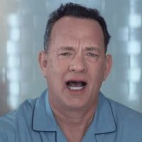 Tom Hanks dans la peau de Carly Rae Jepsen pour 'I Really Like You'