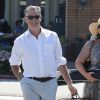 Exclusif - Pierce Brosnan et sa femme Keely Smith font du shopping à Malibu le 8 mars 2015.