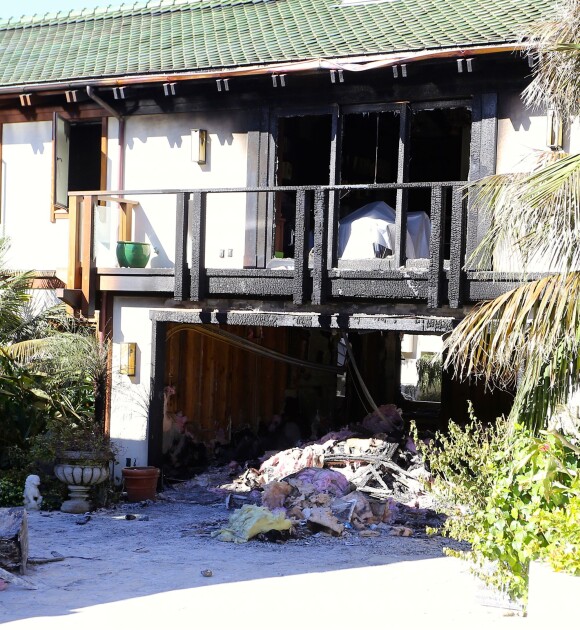 La villa, en partie incendiée, de Pierce Brosnan à Malibu. Février 2015