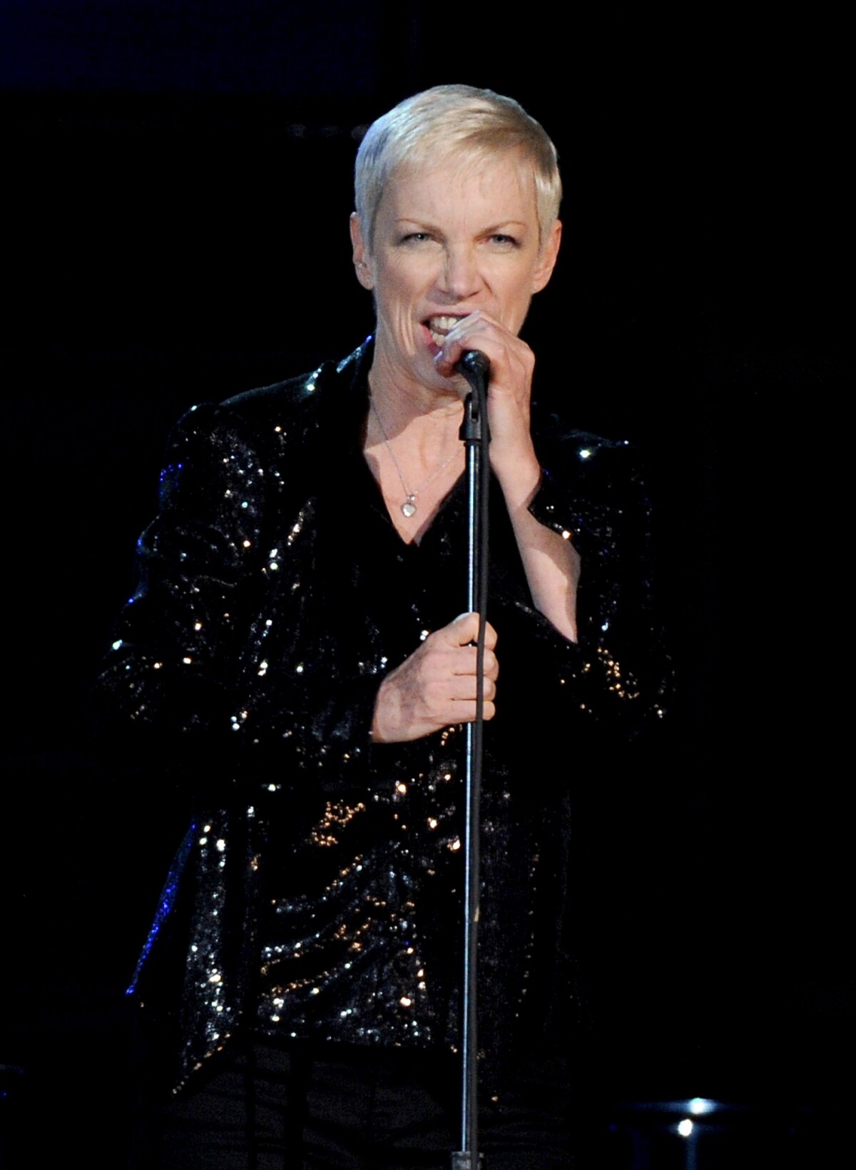 Photo : Annie Lennox et Hozier à la 57e cérémonie des Grammy Awards, le