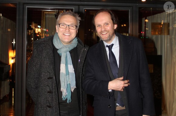 Exclusif - Laurent Ruquier, Jean-Marc Dumontet - Dîner au Fouquet's des comédiens de la pièce "l'être ou pas" à Paris le 9 mars 2015.