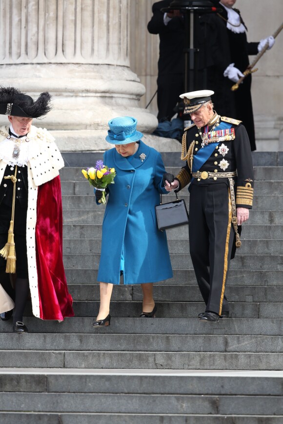 La reine Elizabeth II et le prince Philip assistaient le 13 mars 2015 en la cathédrale St Paul de Londres à un service commémorant les 453 membres des forces armées britanniques morts lors des opérations en Afghanistan depuis 2001.
