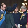 Le prince William, et la duchesse de Cambridge, enceinte, avec le prince Charles et Camilla Parker Bowles le 13 mars 2015 en la cathédrale St Paul de Londres à un service commémorant les 453 membres des forces armées britanniques morts lors des opérations en Afghanistan depuis 2001.