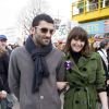 Exclusif - Gemma Arterton et son compagnon français Franklin Ohanessian lors de la marche "CARE International's Walk In Her Shoes" à Londres, le 8 mars 2015.